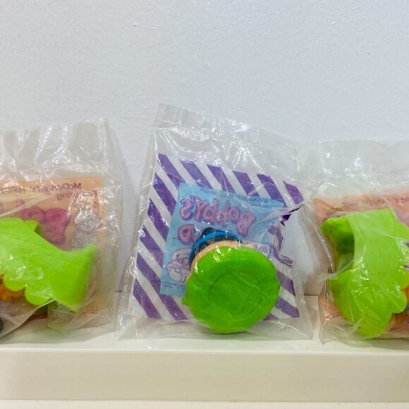 3 VNTG McDonalds BOBBYS WORLD 1993: INNERTUBE; SKATES ROLLER COASTER Orig Pkg - Picture 2 of 3